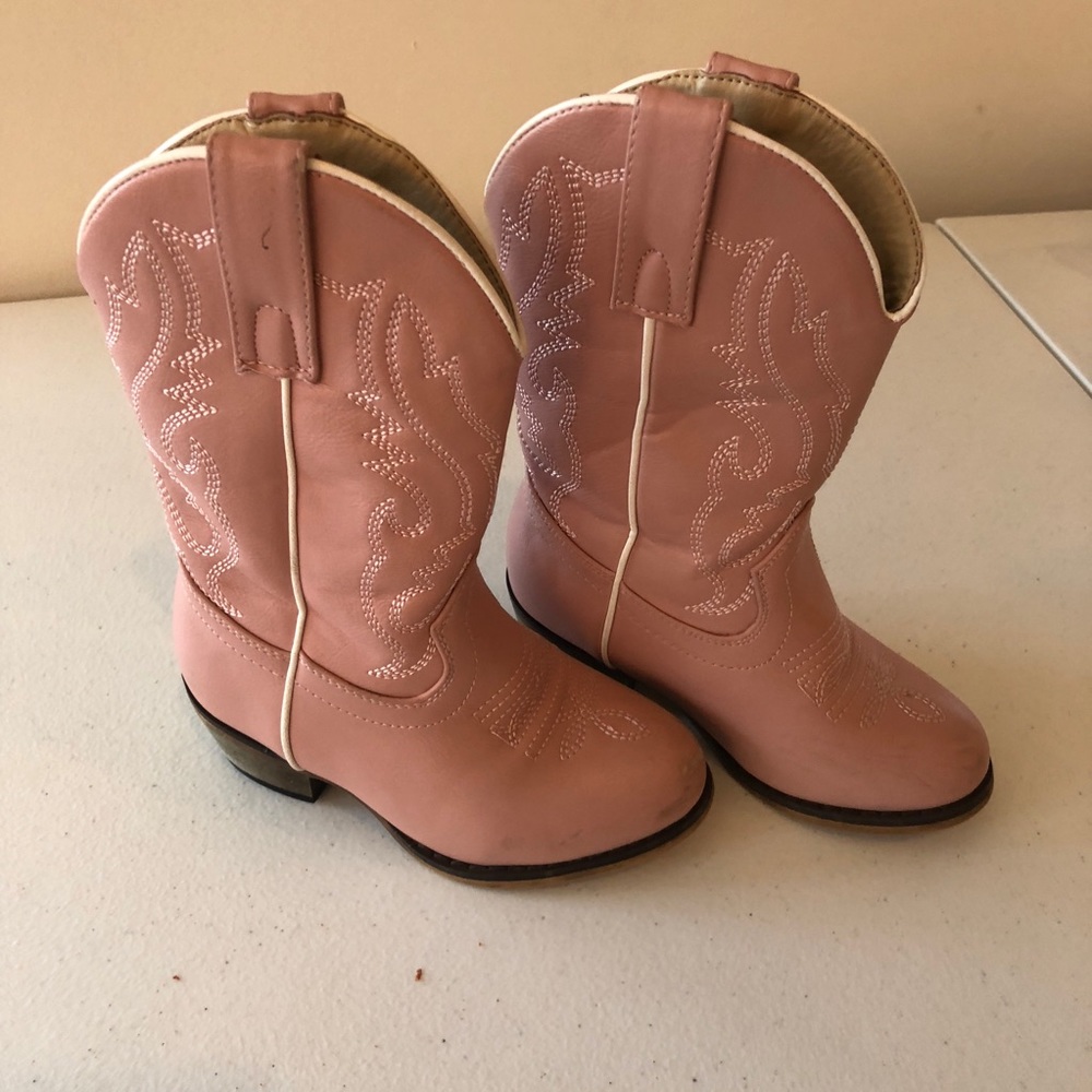 Little girls cowgirl boots
